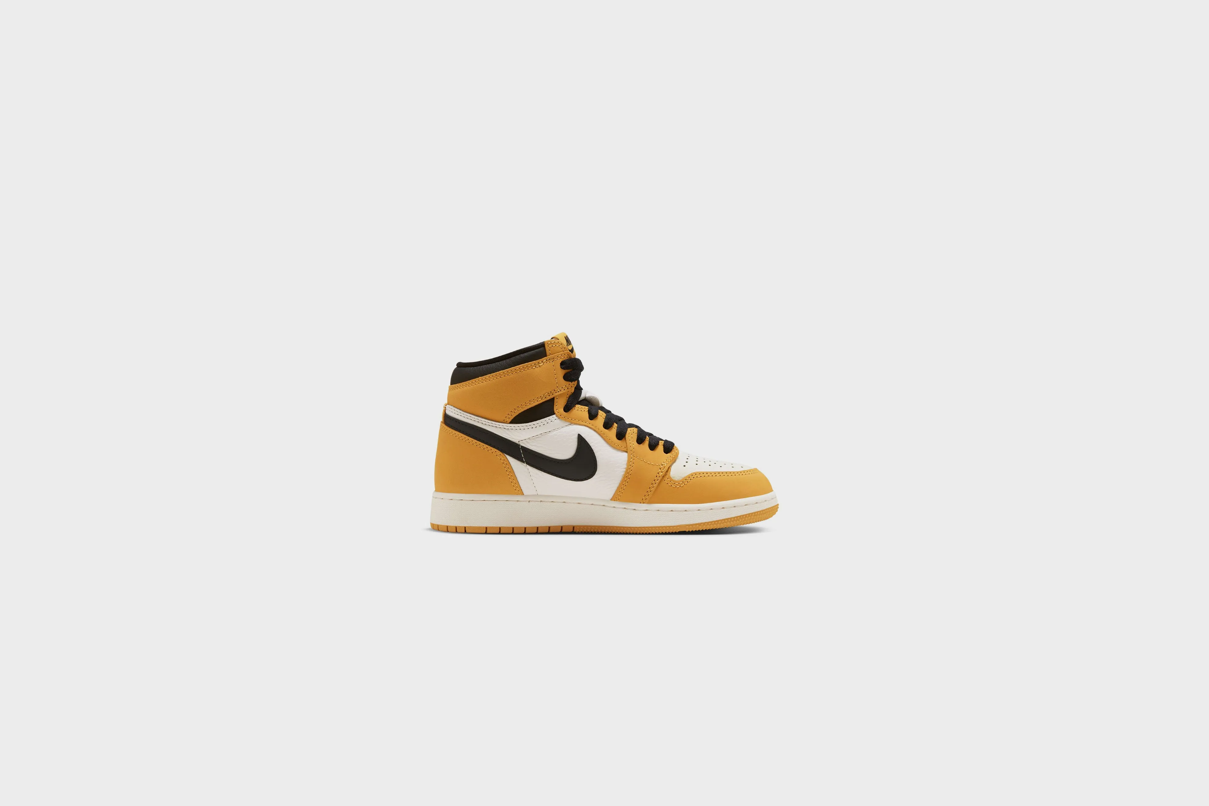 Air Jordan 1 Retro High OG (GS) (Yellow Ochre/Black-Sail)