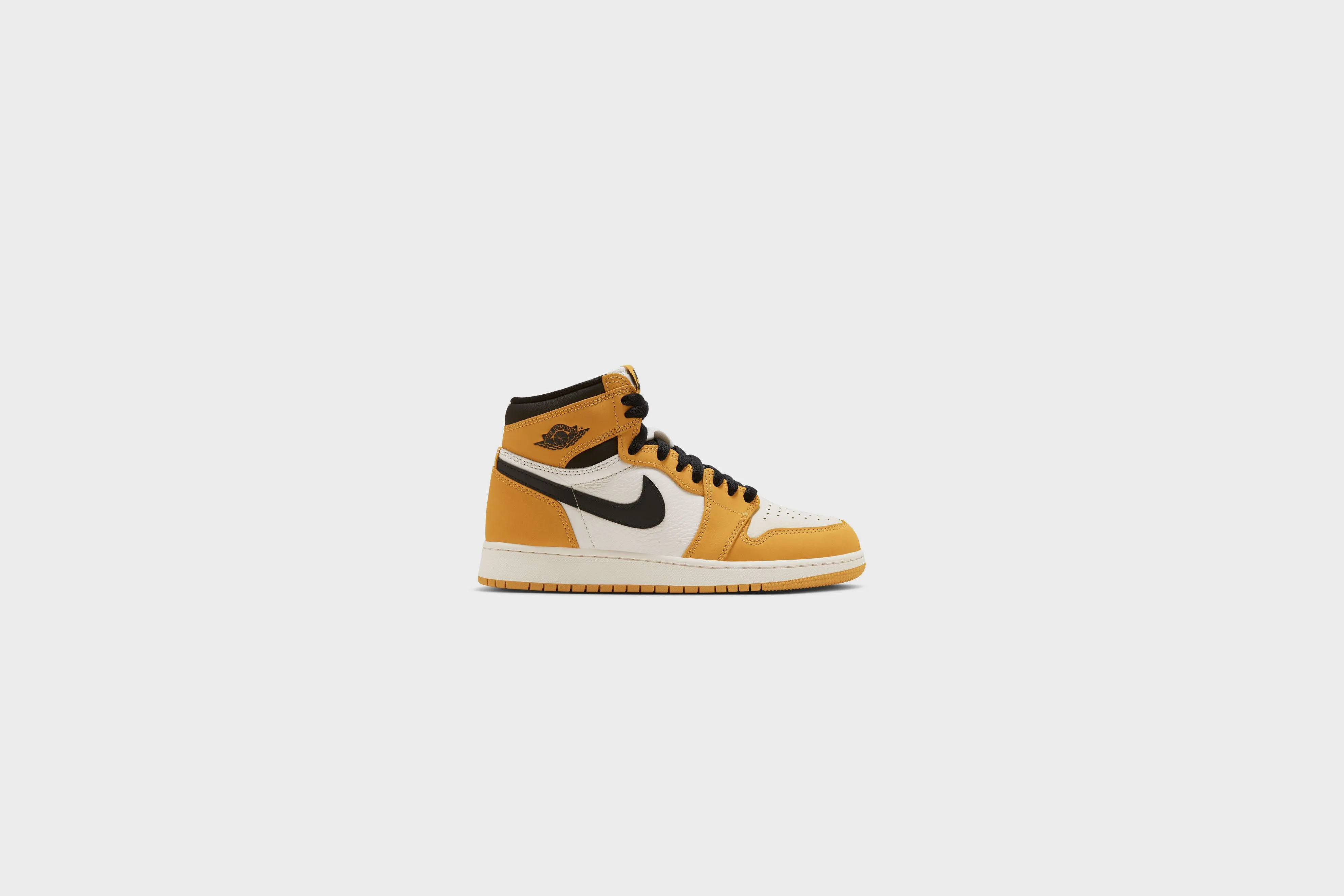 Air Jordan 1 Retro High OG (GS) (Yellow Ochre/Black-Sail)