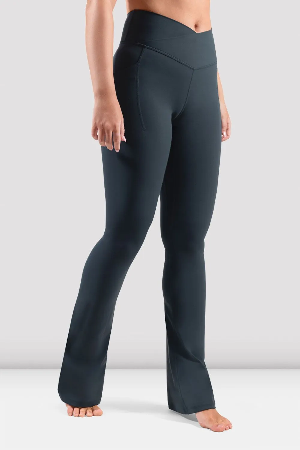 Apex BLOCHeverhold Flare Legging