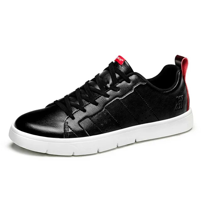 Athletic Skateboarding Shoes