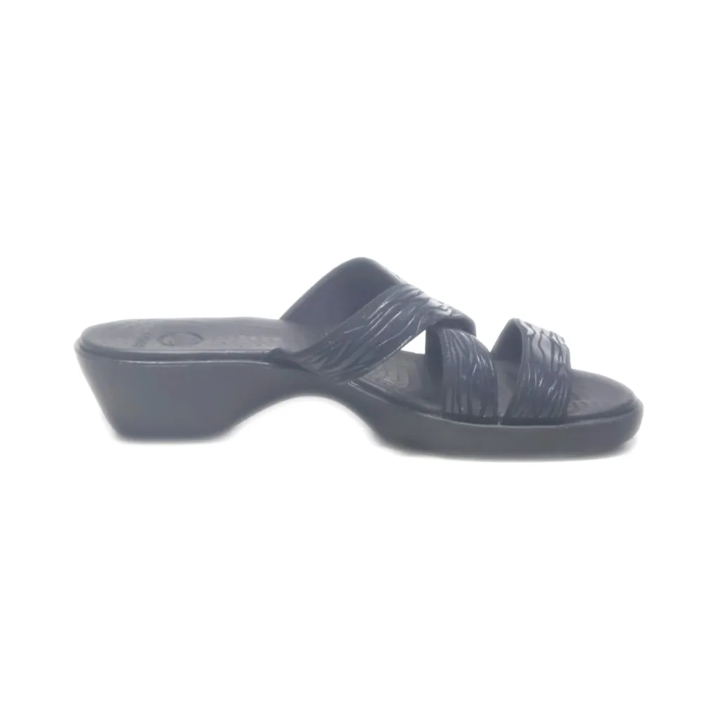 Crocs Wedge Sandals Rubber Black Colour For Women