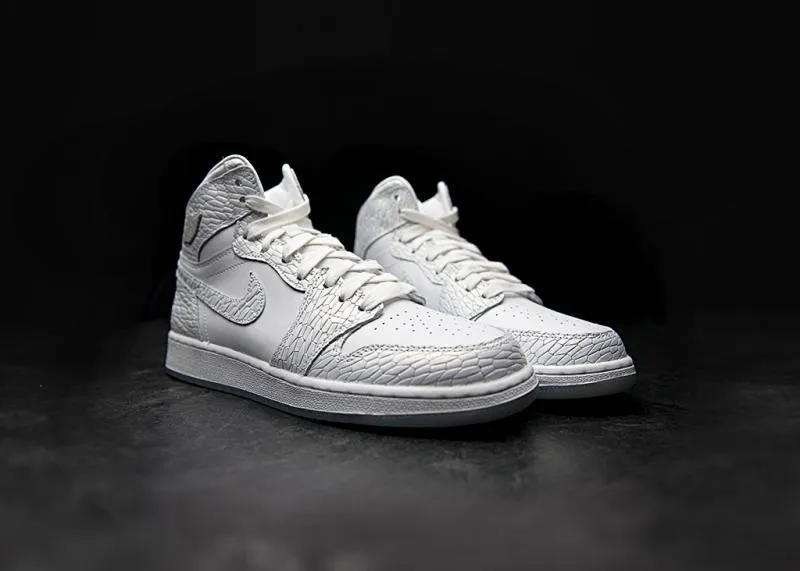 JORDAN - Girl - GG Retro 1 High Premium - White/Platinum