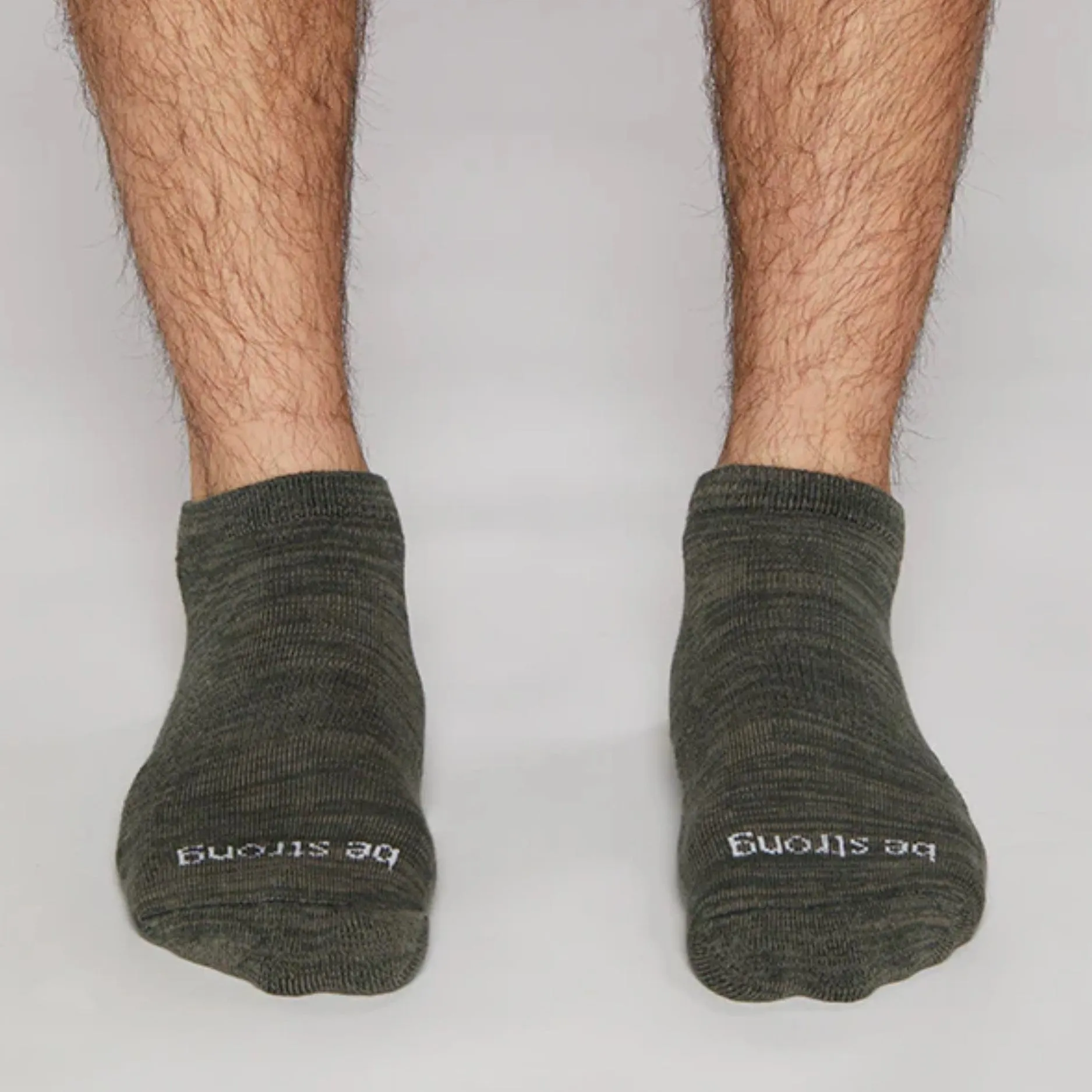 Mens Be Strong - Grip Socks