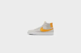 Nike SB Zoom Blazer Mid (Summit White/Laser Orange)