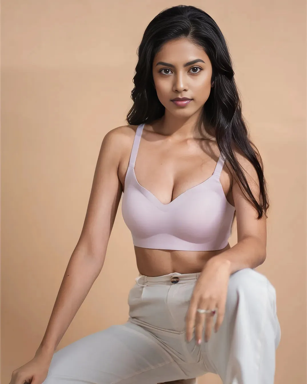 Signature Seamless Bra